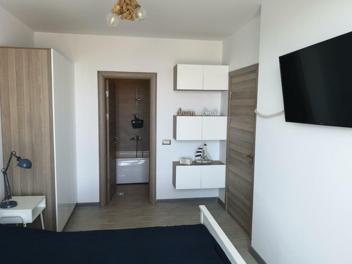 Relax Inn Apartment Navodari Dış mekan fotoğraf