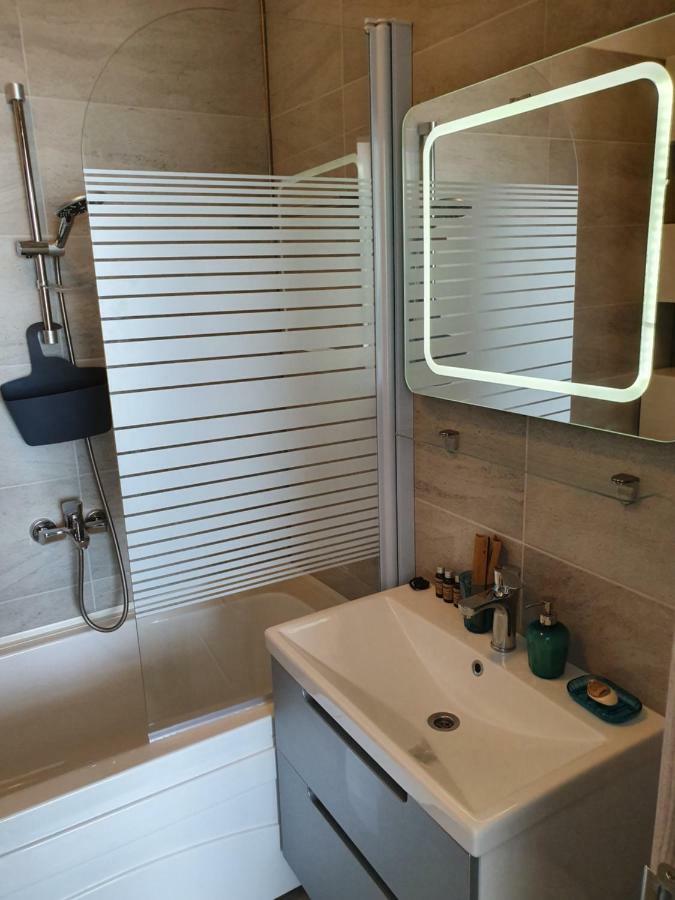 Relax Inn Apartment Navodari Dış mekan fotoğraf